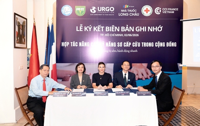Hơn hai mươi hai ngàn dược sĩ Long Châu được đào tạo tình nguyện viên sơ cấp cứu