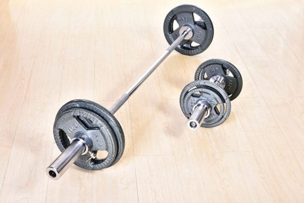 Tiêu chuẩn thanh đòn tạ quốc tế Olympic được dùng trong thi đấu