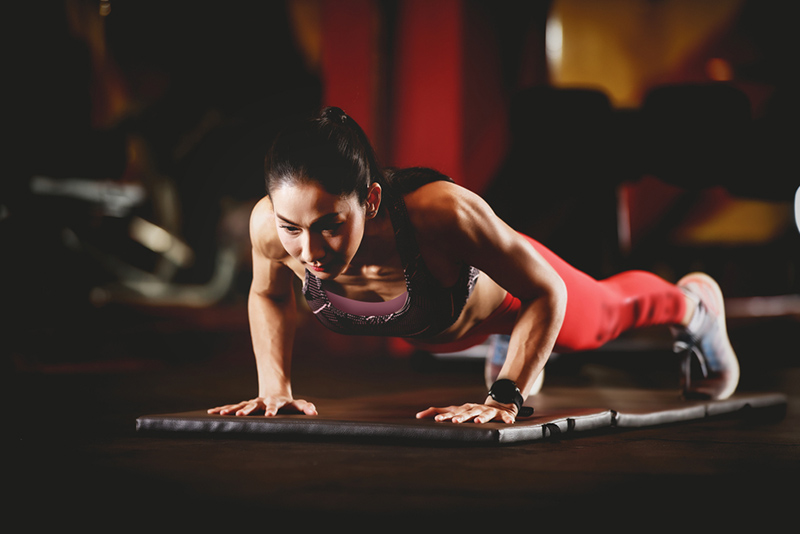 Cách hít thở khi hít đất đúng theo chia sẻ của HLV tập Gym 1 Cách hít thở khi hít đất đúng theo chia sẻ của HLV tập Gym